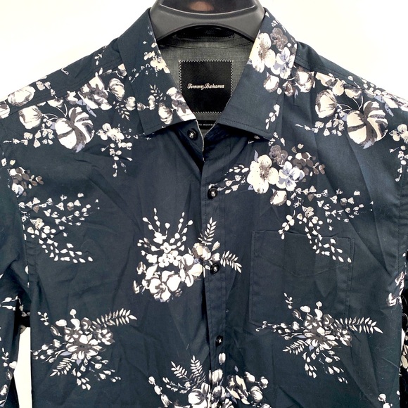Tommy Bahama Other - Tommy Bahama Island Modern Fit Mens L Black Green Floral Camp Button Down Shirt.